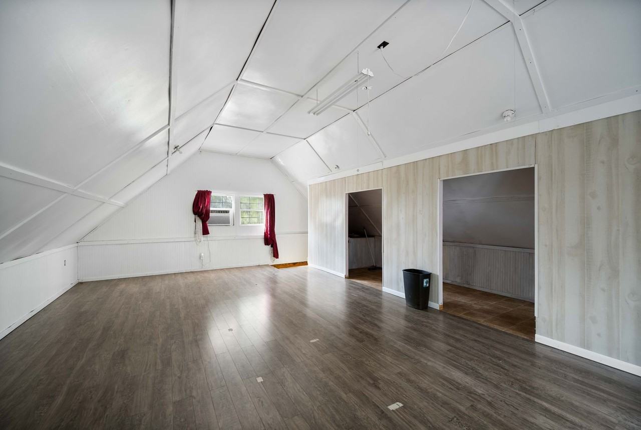 139 Nantachie Dam Rd - Photo 4 of 50