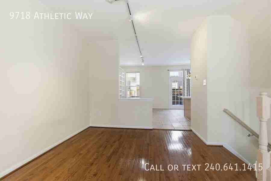 9718 Athletic Way - Photo 3 of 30