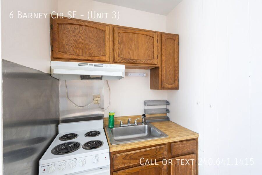 6 Barney Cir Se - Photo 4 of 8