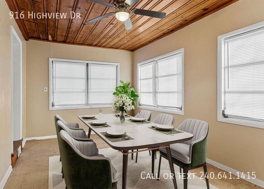 916 Highview Dr - Photo 2 of 21