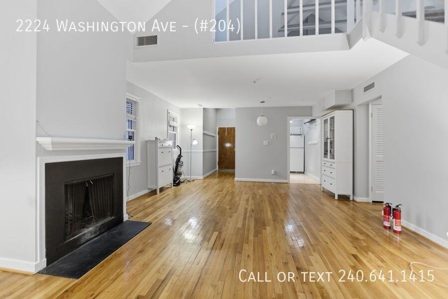 2224 Washington Ave #204 - Photo 4 of 17