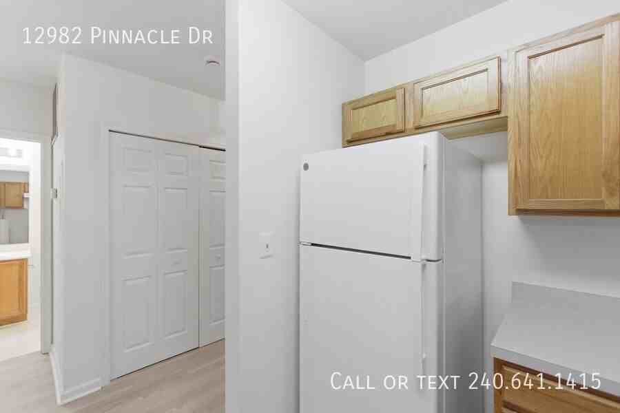12982 Pinnacle Dr - Photo 6 of 14
