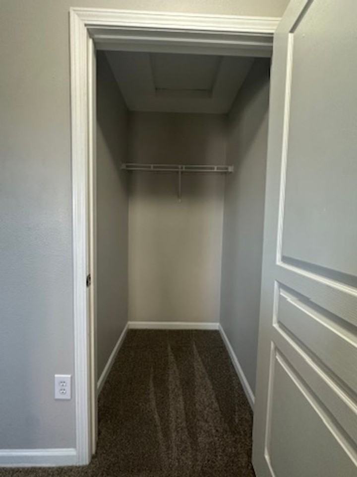 Trafalgar Pointe Apartments - Photo 3 of 18