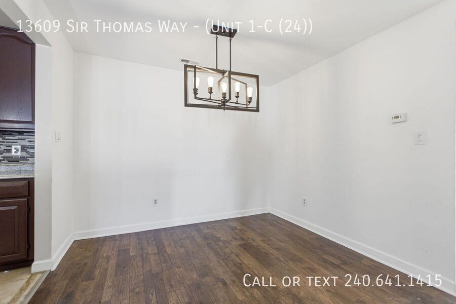 13609 Sir Thomas Way - Photo 4 of 17