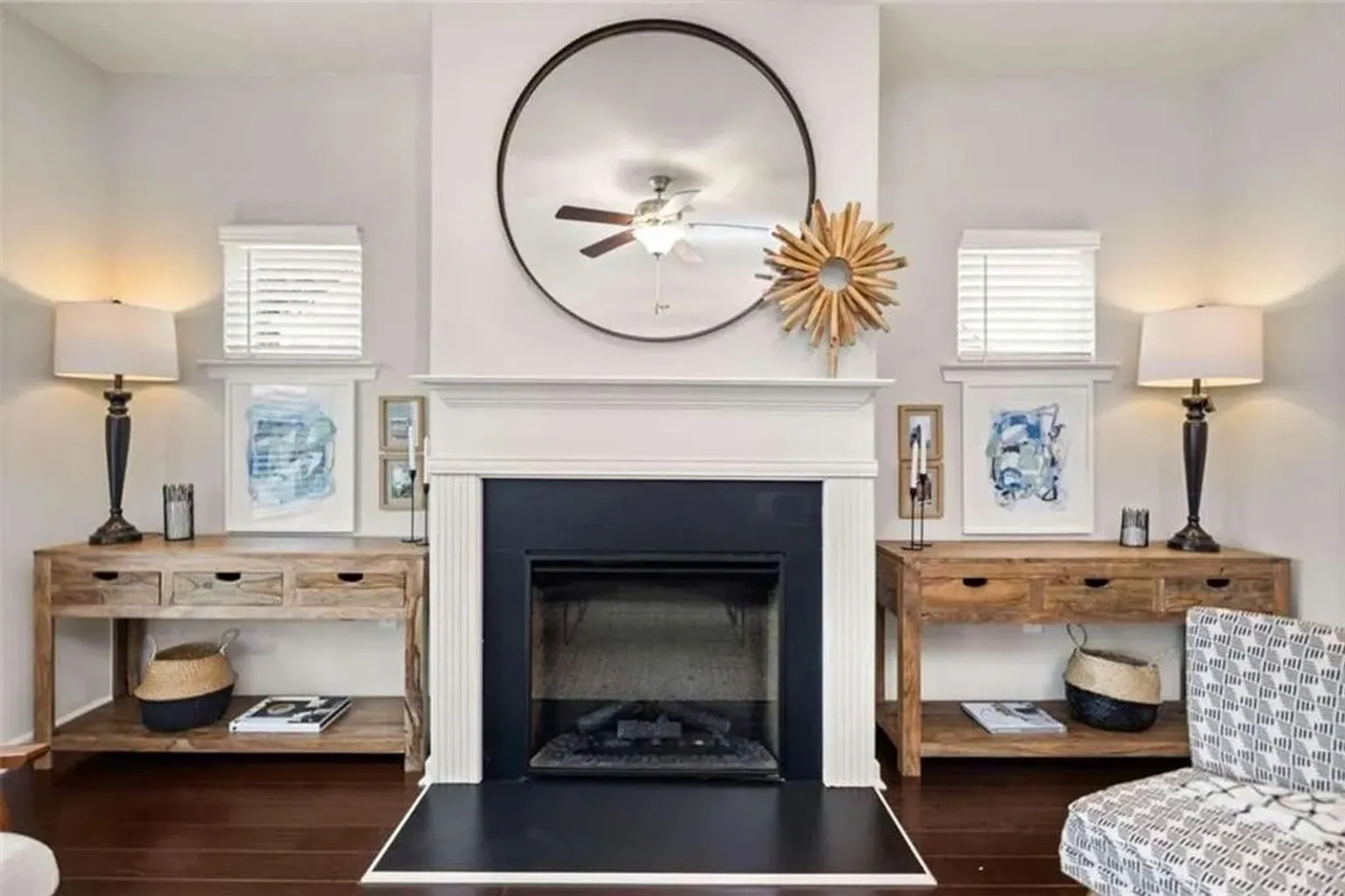 3369 The Way Pl - Photo 3 of 13