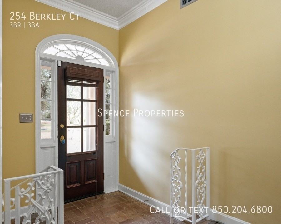 254 Berkley Ct - Photo 5 of 29