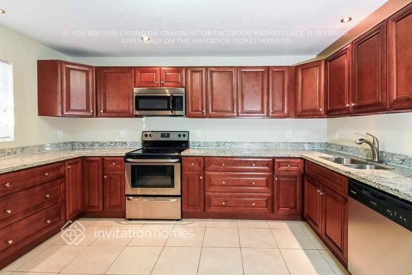 15553 67th Ct N - Photo 4 of 16