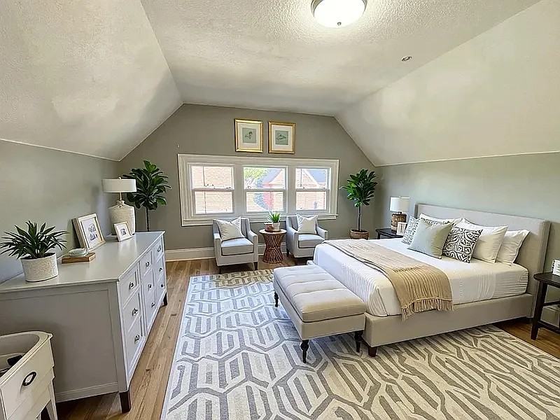 76 Sanford Ave S #4 - Photo 2 of 7