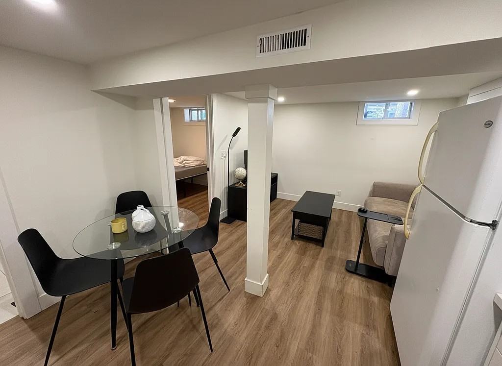 174 East Ave N - Photo 6 of 14