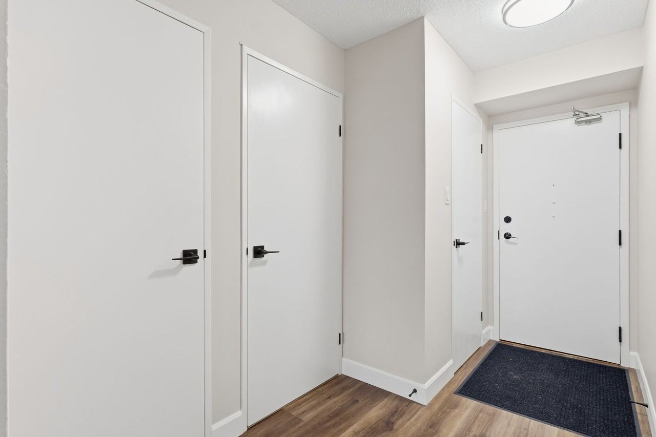 18 Mall Rd #412 - Photo 5 of 24