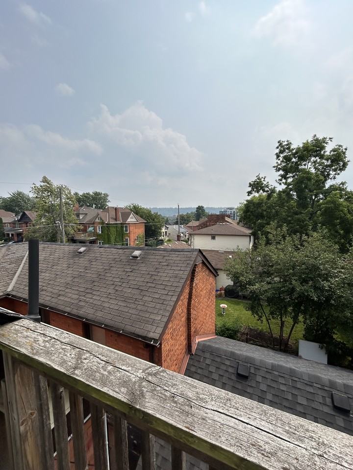 24 Locke St S #3 - Photo 2 of 9