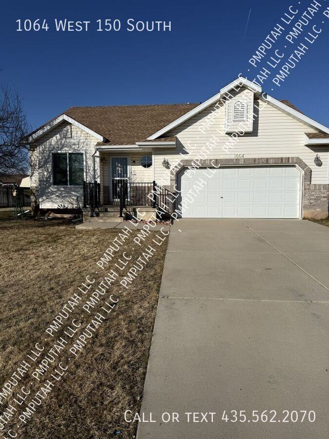 1064 W 150 S - Photo 2 of 28