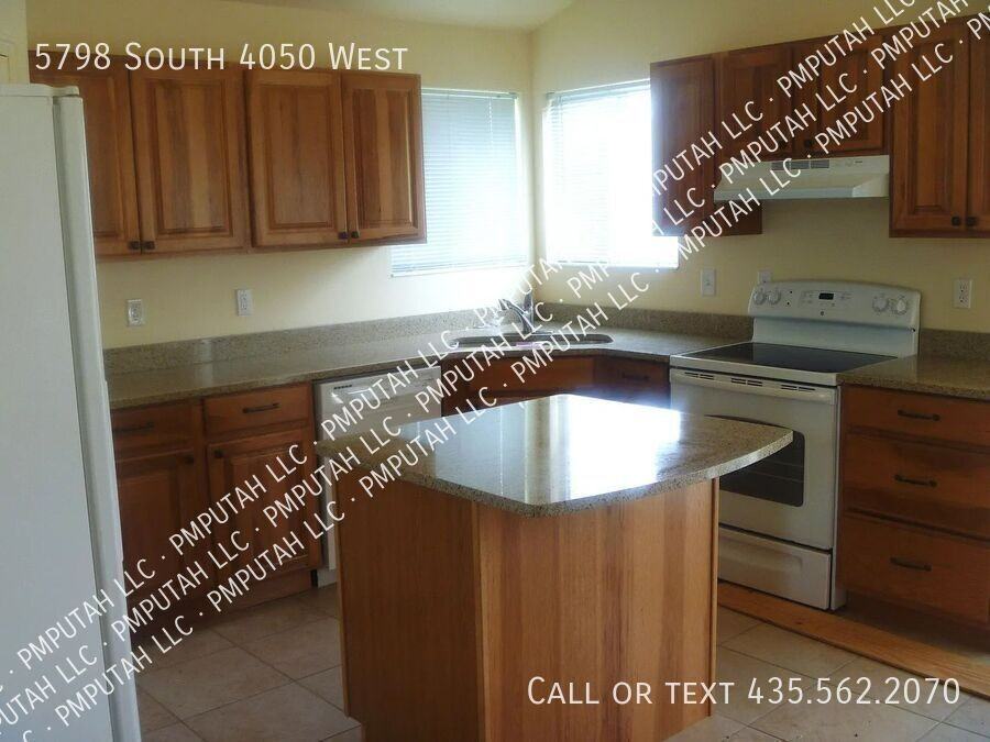 5798 S 4050 W - Photo 3 of 14