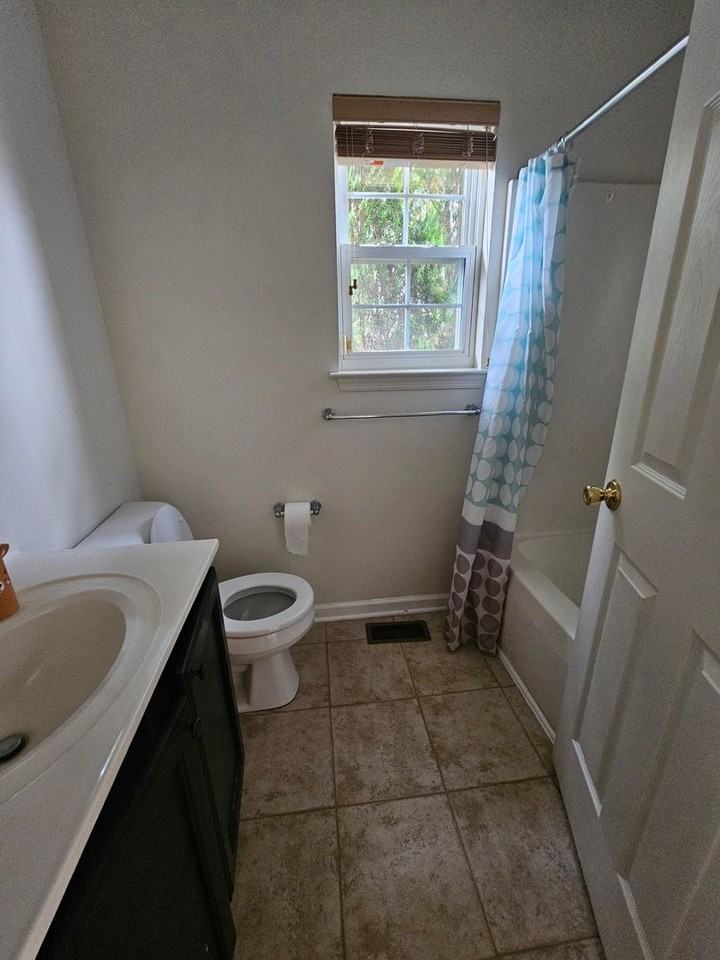 830 Woodline Dr - Photo 3 of 28