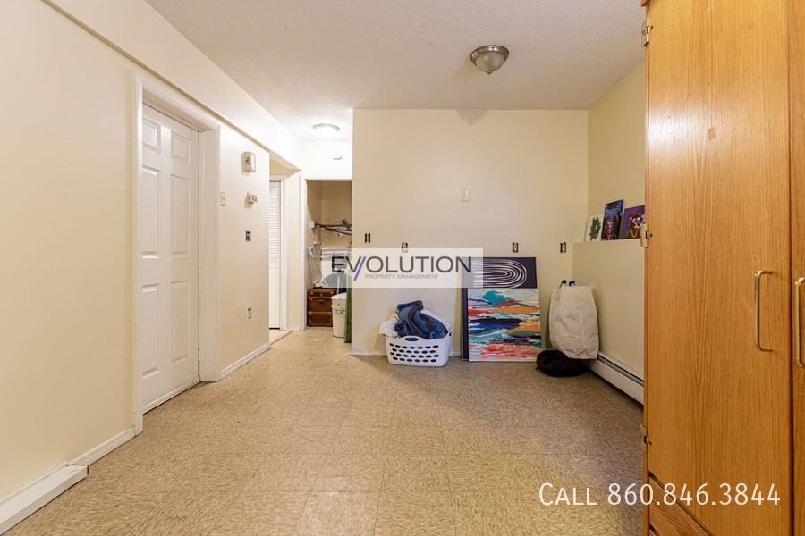 71 Williams St #D - Photo 7 of 19