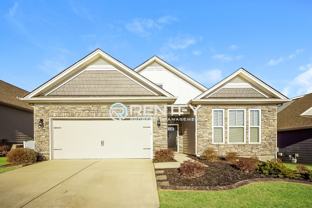 446 Secretariat Dr - Photo 1 of 1