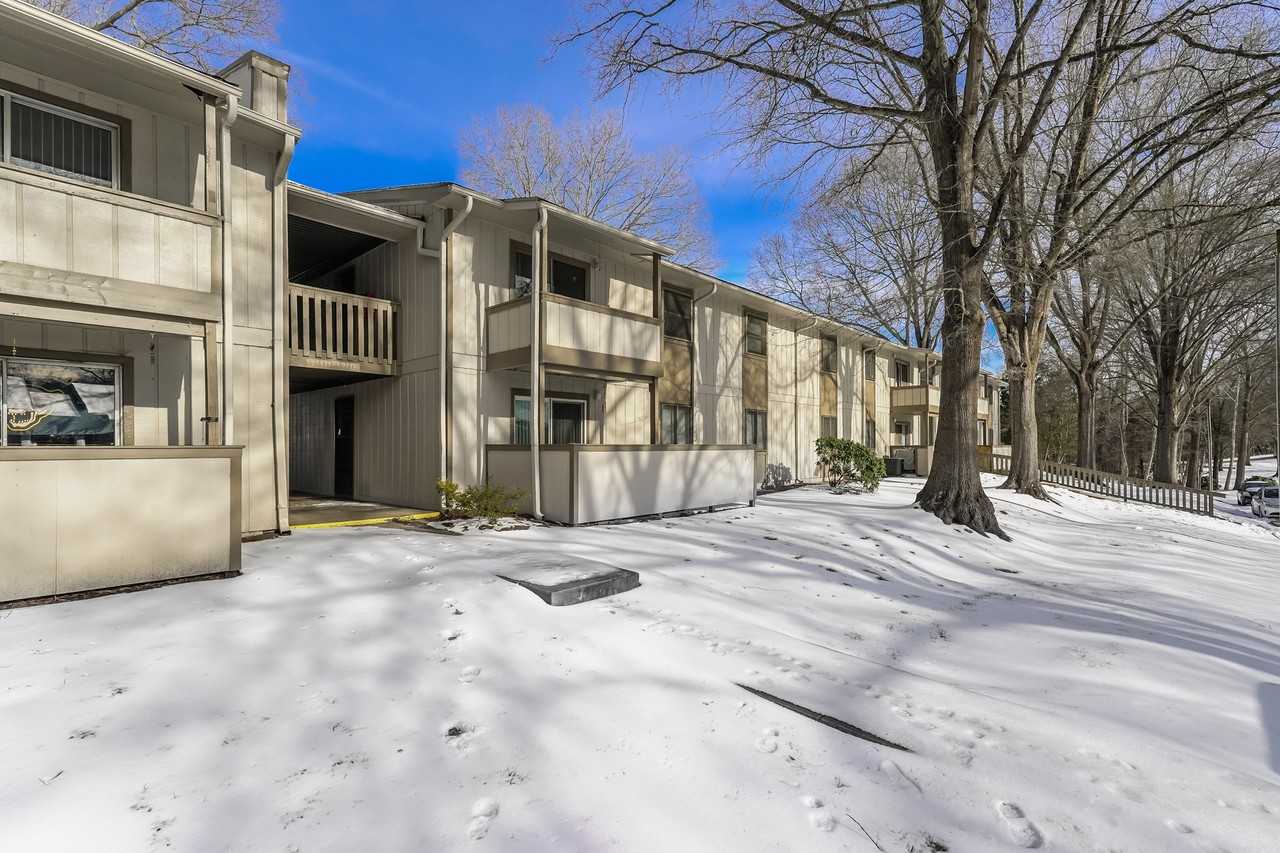 2205 Sunderland Rd #115D - Photo 2 of 10