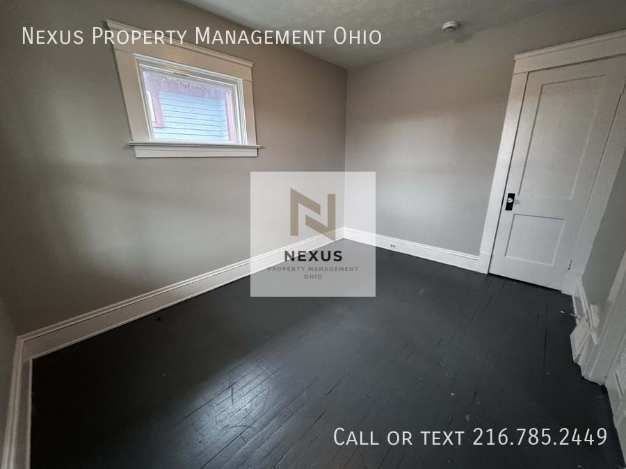 10008 Mount Auburn Ave #UP - Photo 4 of 12