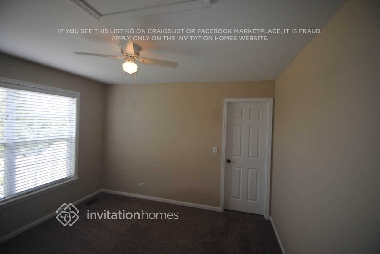 621 Lake Plumleigh Way - Photo 7 of 11