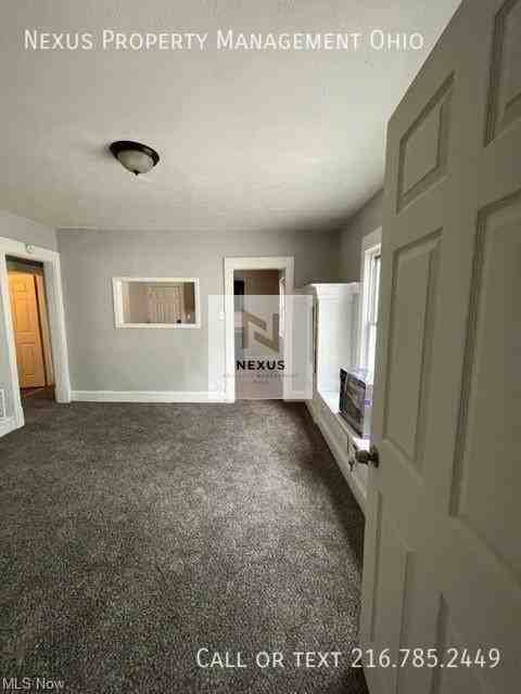 9609 Pierpont Ave #UP - Photo 2 of 10