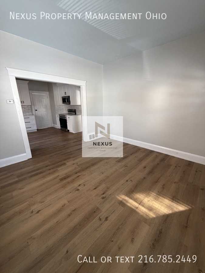 843 E 232nd St - Photo 5 of 17