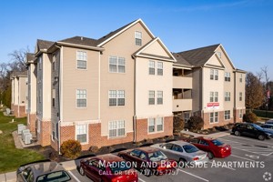 featured image of 14 Kenneth Ave #L