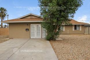 8615 N 36th Ave - Photo 1 of 1