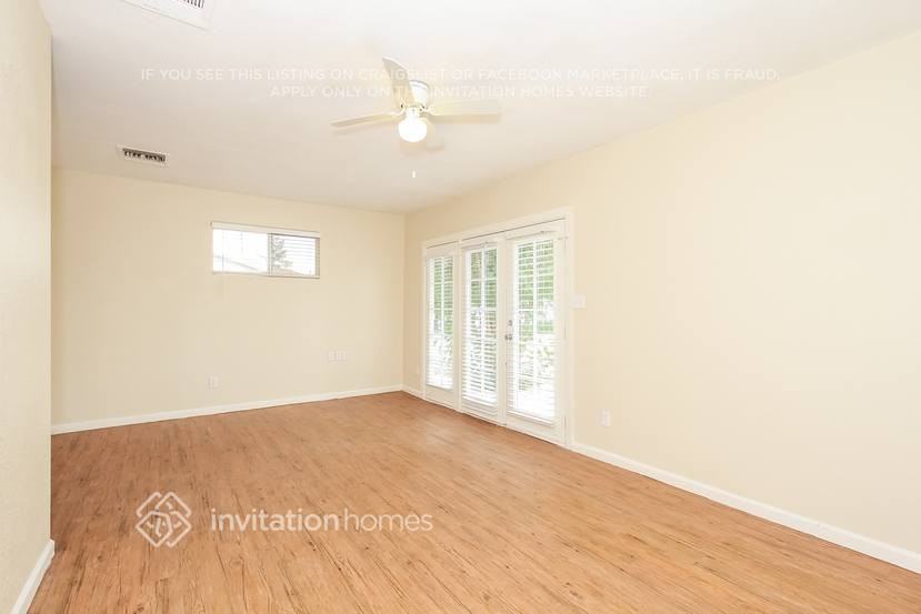 8615 N 36th Ave - Photo 3 of 23