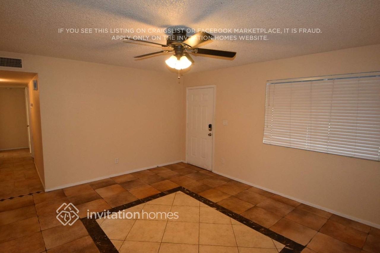 3735 W Columbine Dr - Photo 4 of 19