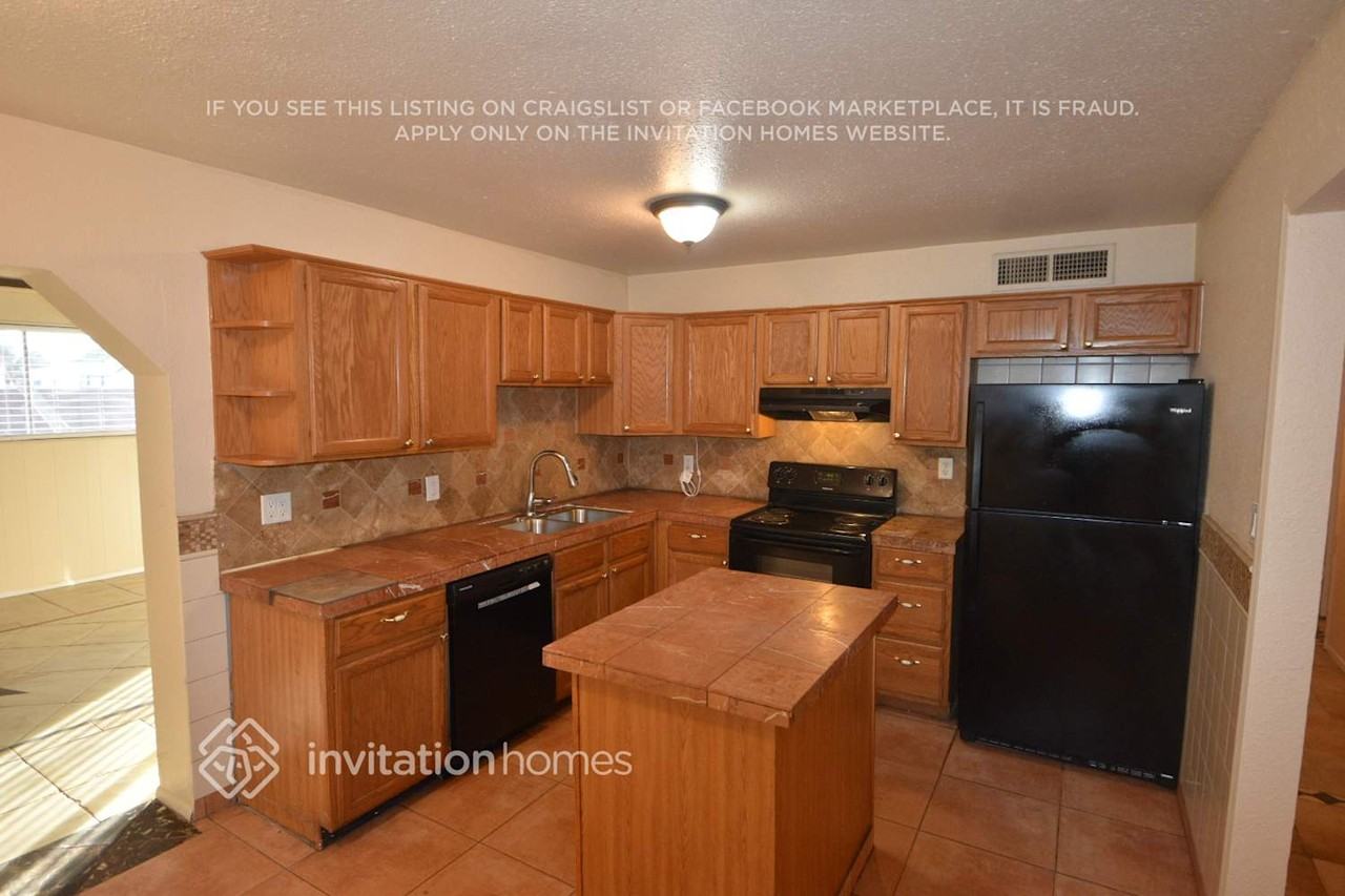 3735 W Columbine Dr - Photo 7 of 19