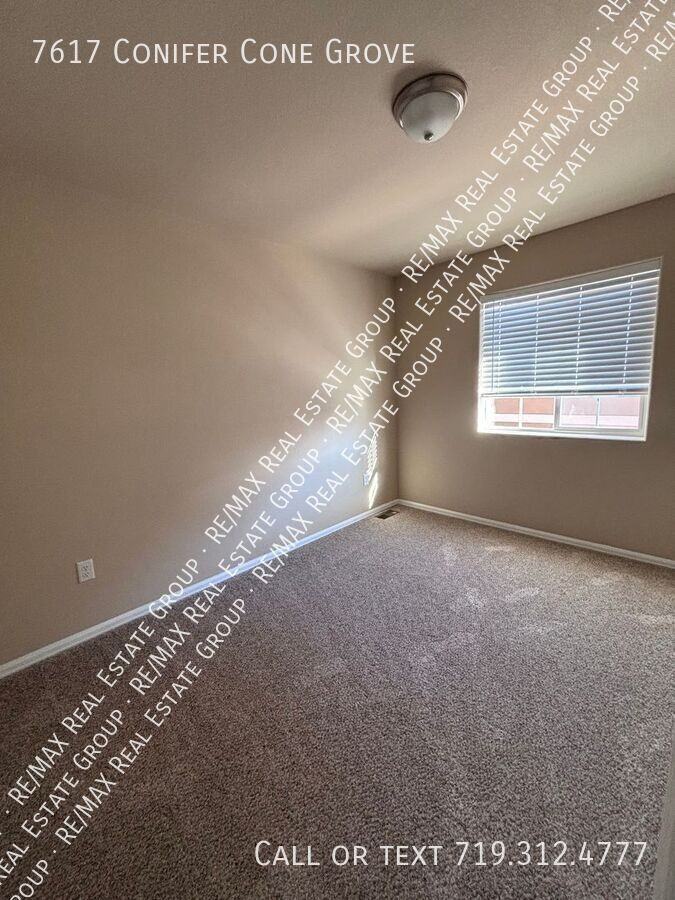 7617 Conifer Cone Grv - Photo 5 of 9