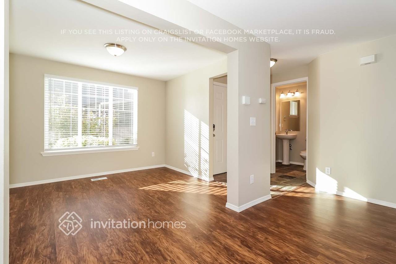 8523 160th Street Ct E - Photo 2 of 21