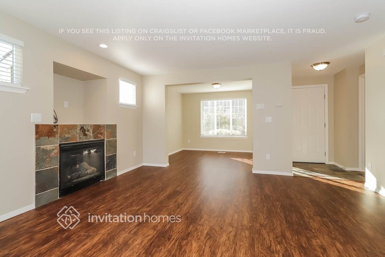 8523 160th Street Ct E - Photo 3 of 21