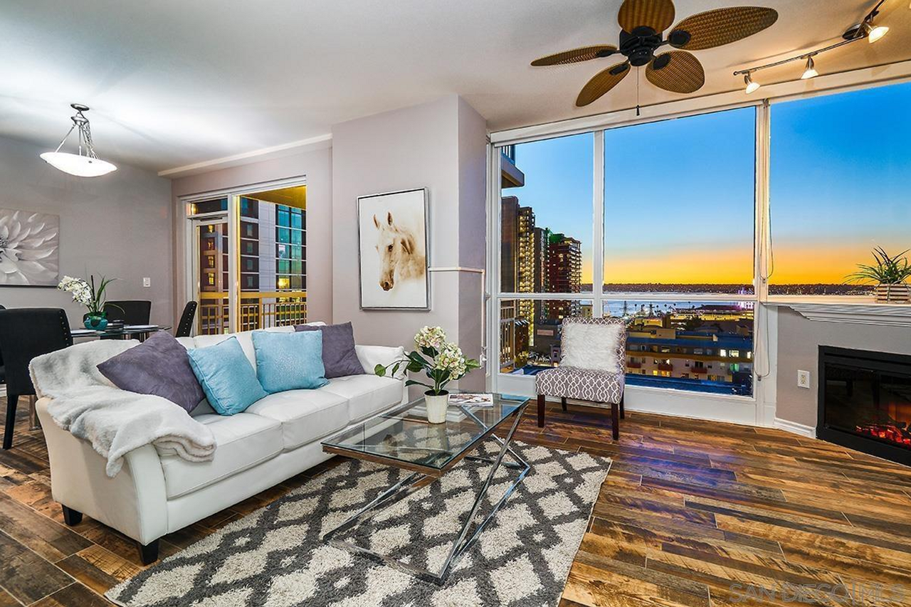 300 W Beech St #1003A - Photo 6 of 27