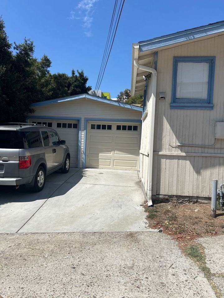 4234 Alabama St - Photo 2 of 11