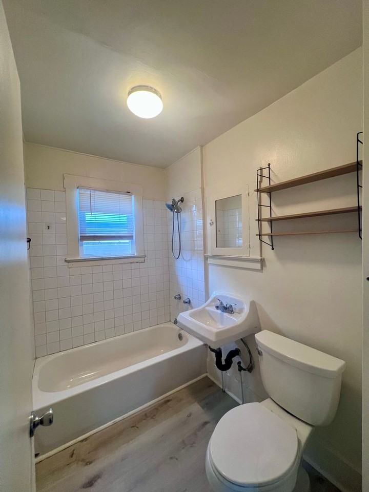 4234 Alabama St - Photo 7 of 11