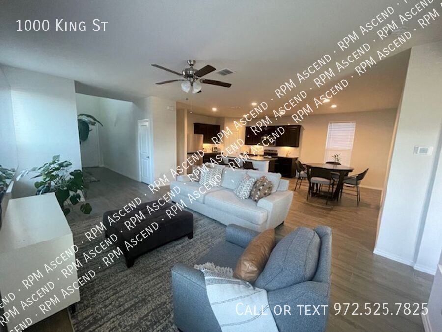 1000 King St - Photo 2 of 19