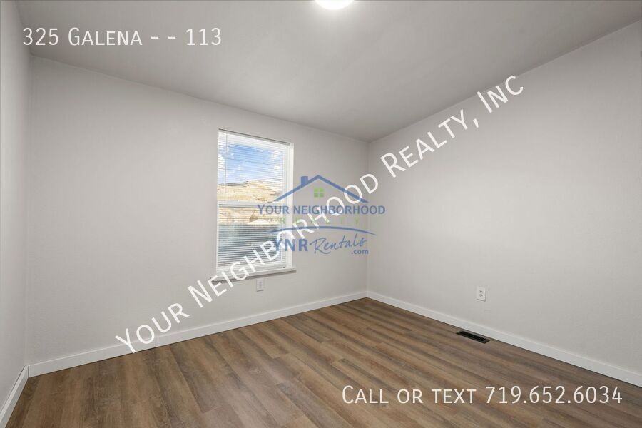 325 E Galena Ave #113 - Photo 7 of 15