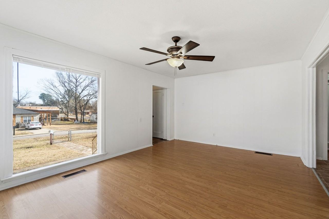 1511 N 39th St - Photo 5 of 25