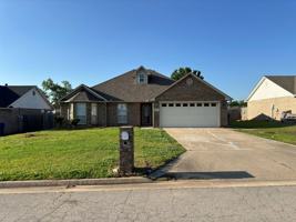 featured image of 609 Apple Valley Dr