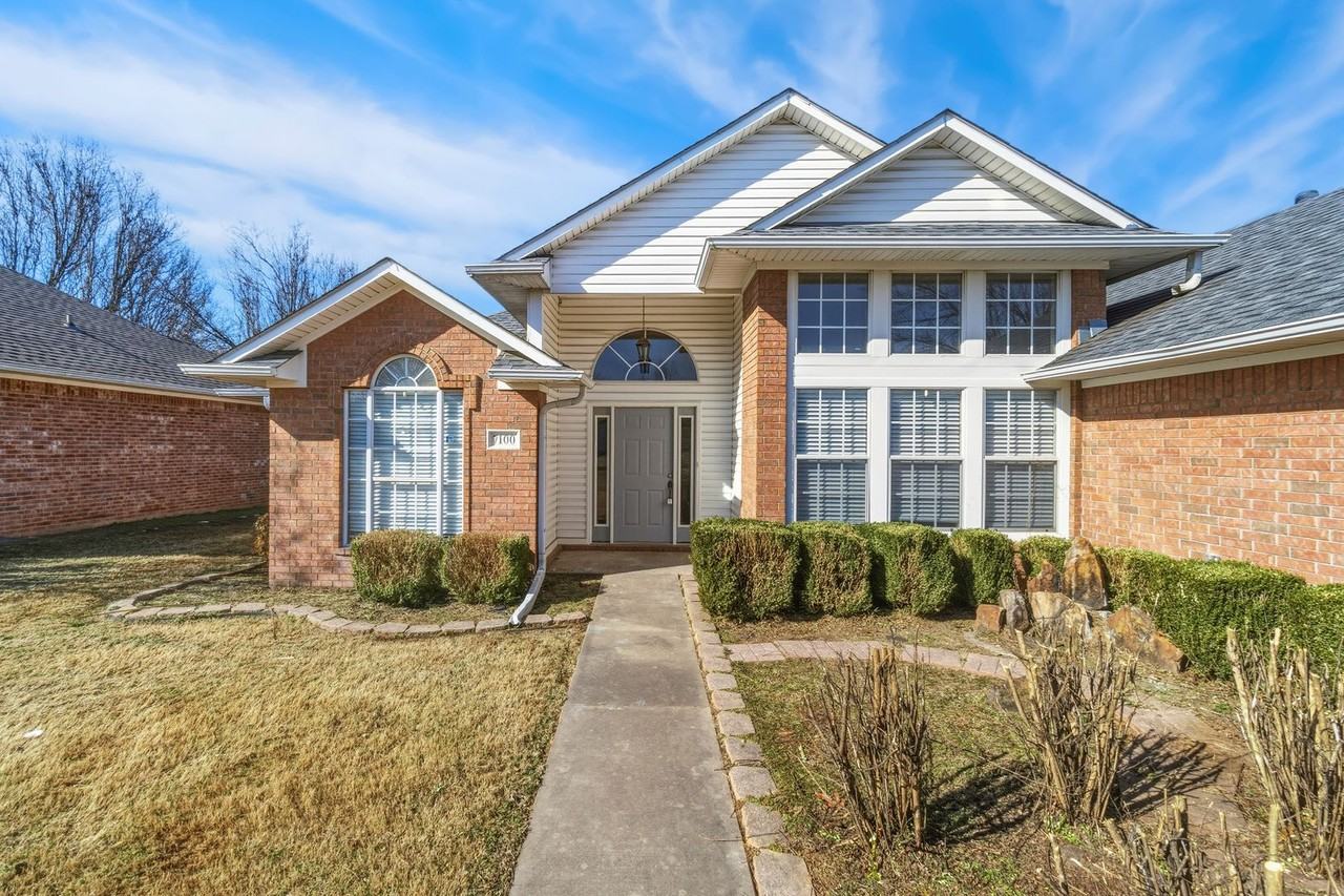 7100 Millennium Dr - Photo 3 of 30