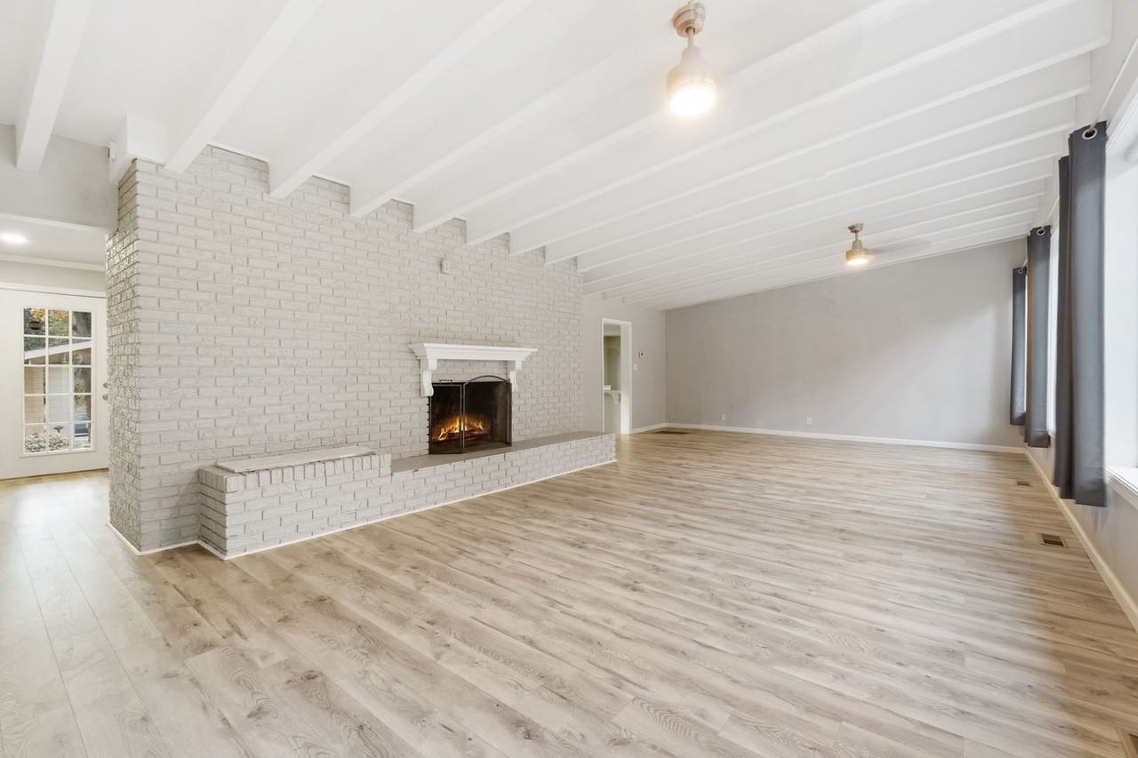 1430 N 50th St - Photo 5 of 48