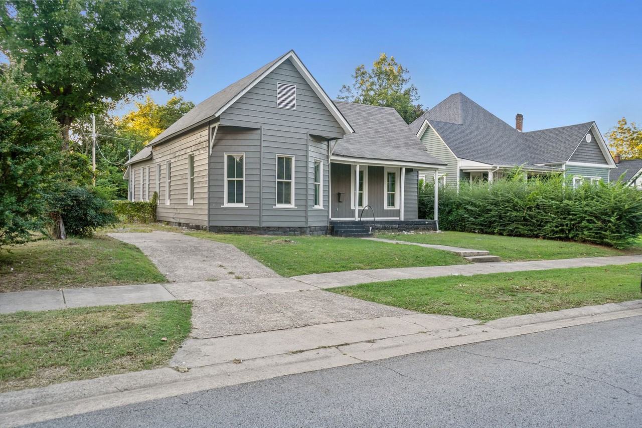 616 S 19th St - Photo 2 of 26