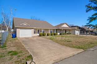 4219 Young St - Photo 1 of 1