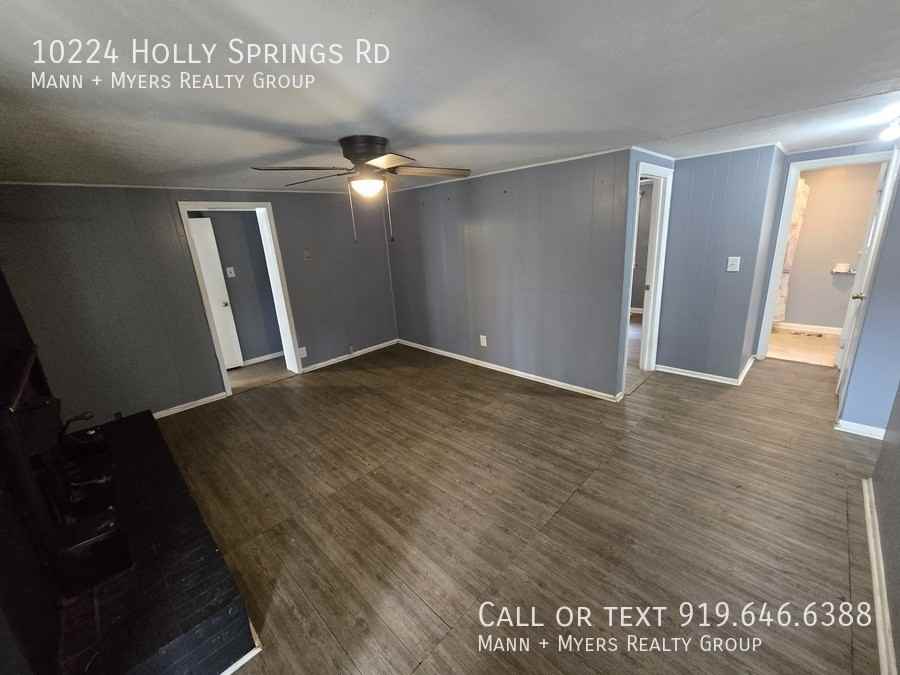 10224 Holly Springs Rd - Photo 5 of 27