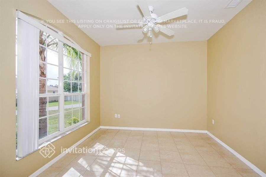 1423 Merrimack Ln - Photo 4 of 6