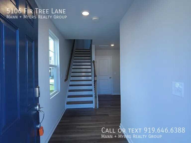 5106 Fir Tree Ln - Photo 5 of 39