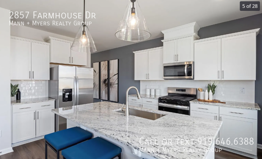 2857 Farmhouse Dr - Photo 4 of 25