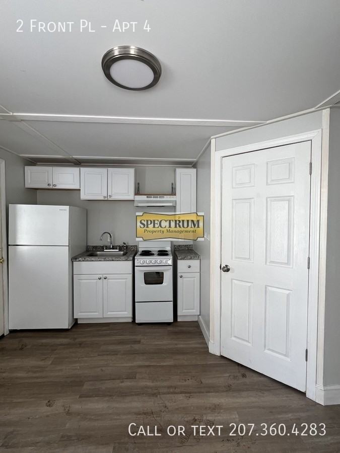 2 Front Pl #4 - Photo 7 of 14