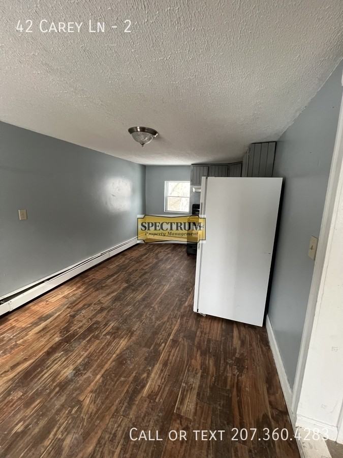 42 Carey Ln #2 - Photo 4 of 15